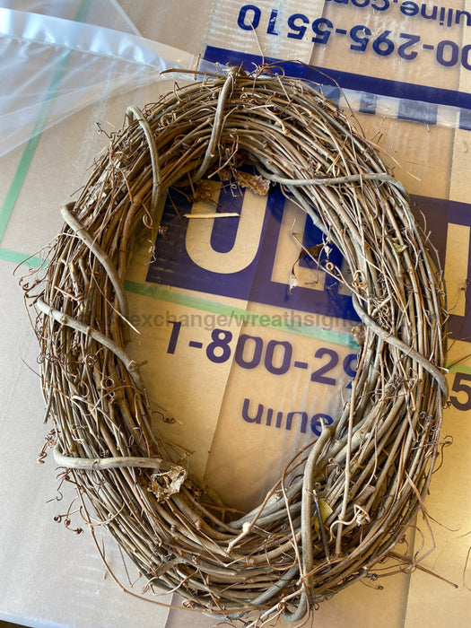 14" Oval Grapevine Wreath - DecoExchange