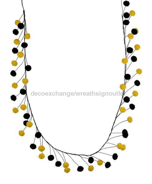 5L 2-Color Pompom Wire Garland Yellow/Black Mg1049Y9 Base