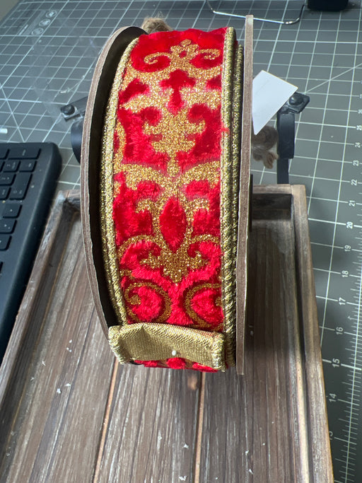 1.5” X 10Yds Velvet Glitter Treillage, Red Hot 05-0807 - DecoExchange®