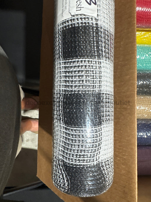 Black-White Plaid Fabric Mesh 21’’X10Y XB985-20 Mesh