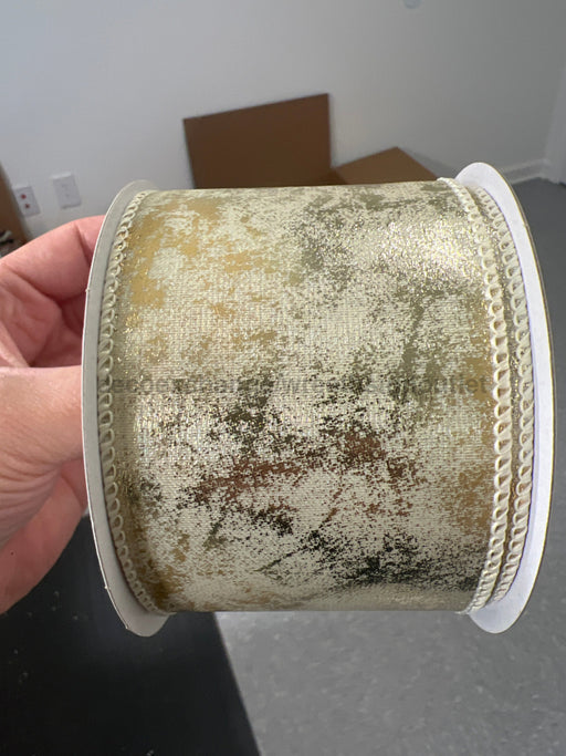 Ivry Mtlc Stn/Golds Mtlc Mist 2.5’’X10Y 73519-40-14 Ribbon