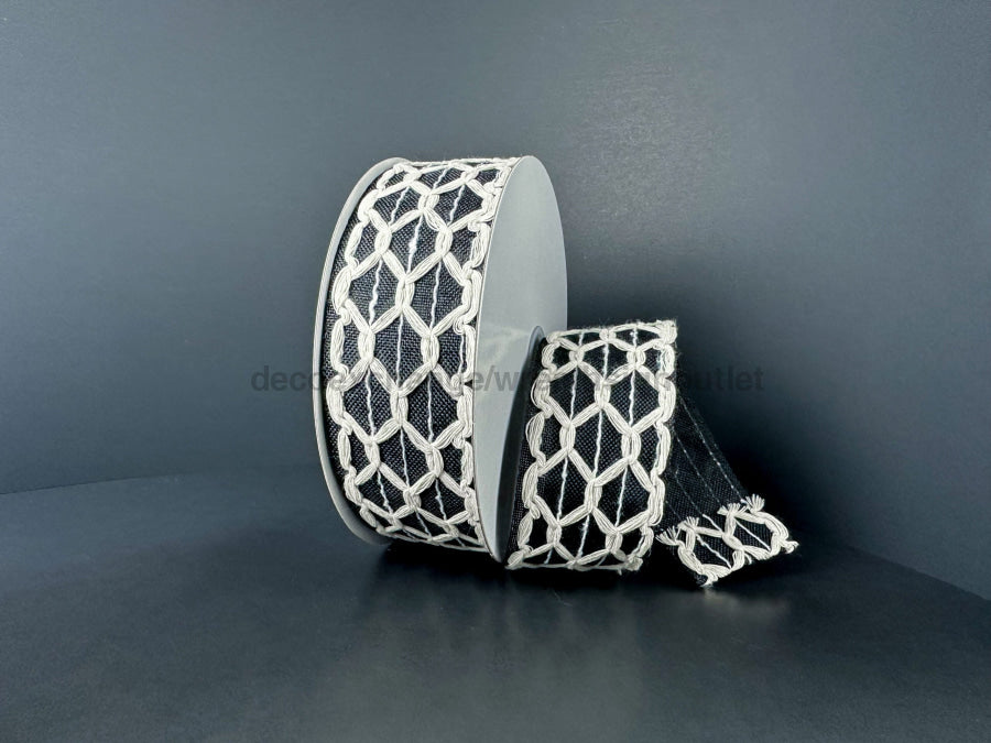 Ivory Scallop Burlap/Black Linen 1.5’’X10Y 61520-09-21 Ribbon