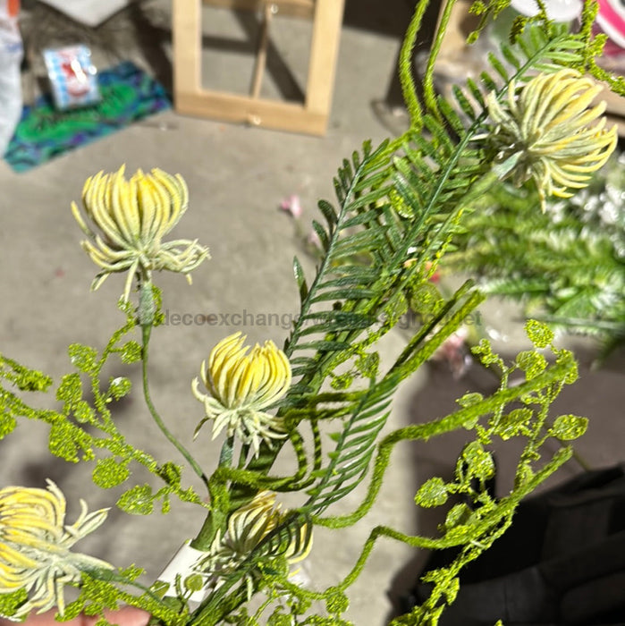 Thistle Mix Spray Yellow 89493 Greenery