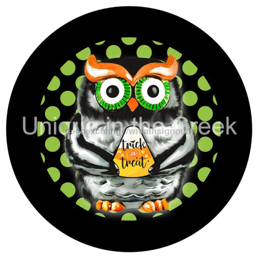 VINYL DECAL | OWL | TRICK OR TREAT | HALLOWEEN | AUTUMN | FALL - Unique in the Creek LTD