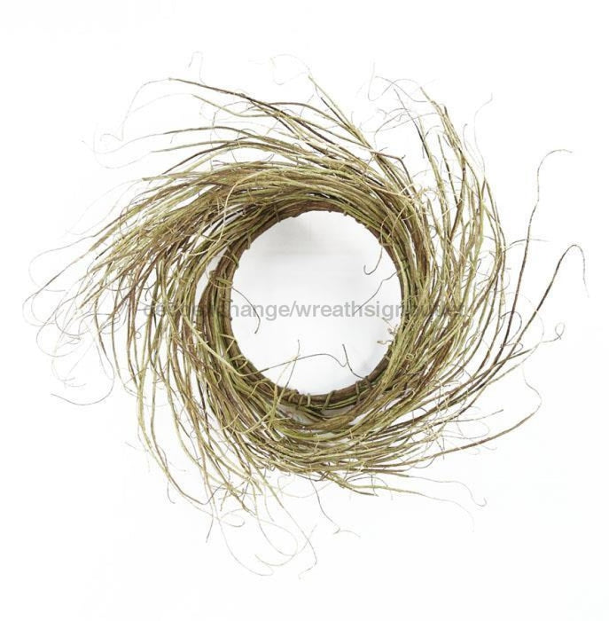 Willow Wreath, Plastic, 20"; Dried, Grey  DFA1016 - DecoExchange