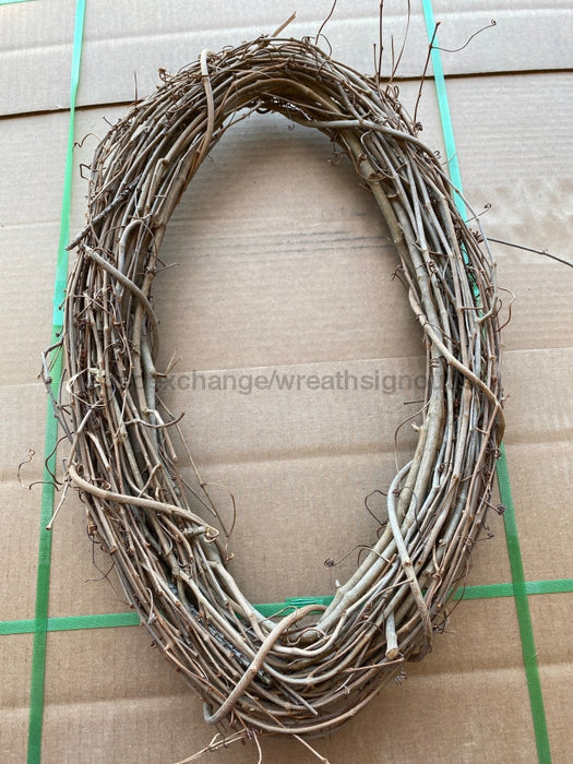 18" Oval Grapevine Wreath - DecoExchange